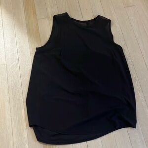 Black lululemon tank top size 4